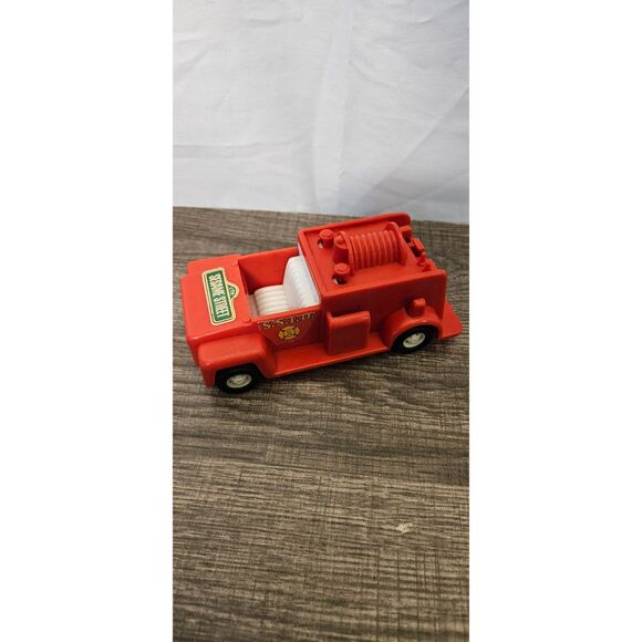 Vintage Playskool Sesame Street Fire Truck -- ITEM #3360 - Picture 12 of 13
